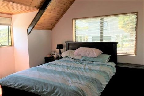 Photo of property in 32 Corinna Street, Welcome Bay, Tauranga, 3112