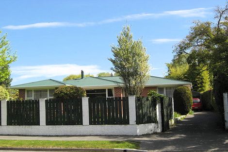 Photo of property in 51 Westburn Terrace, Burnside, Christchurch, 8041