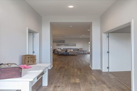 Photo of property in 31 Outlook Terrace, Silverdale, 0932