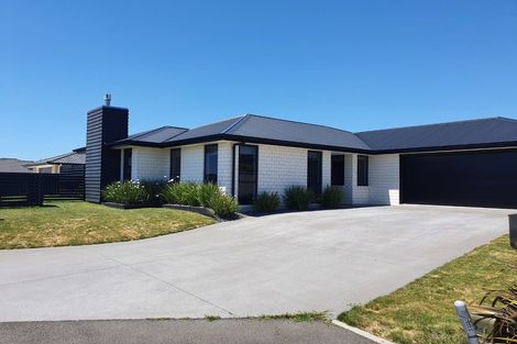 Photo of property in 3 Roy Johns Way, Bell Block, New Plymouth, 4312