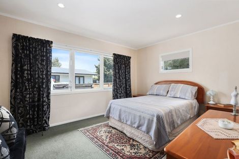 Photo of property in 35 Challinor Street, Pukete, Hamilton, 3200