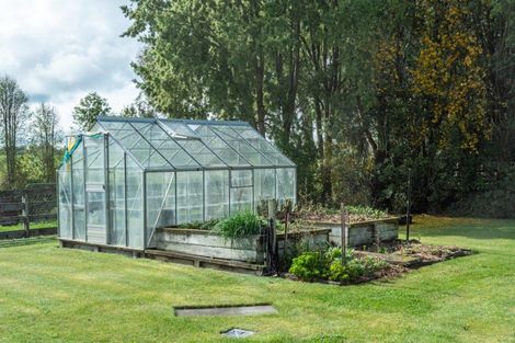 Photo of property in 372 Te Awa Road, Temuka, 7985