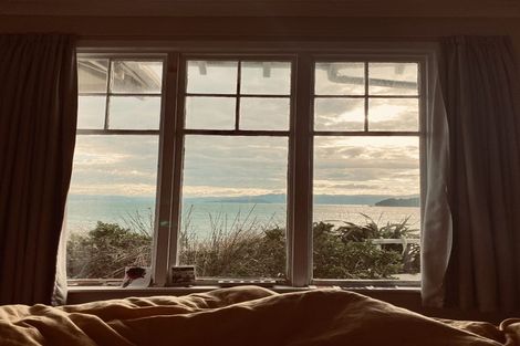 Photo of property in 70 Evans Bay Parade, Roseneath, Wellington, 6021