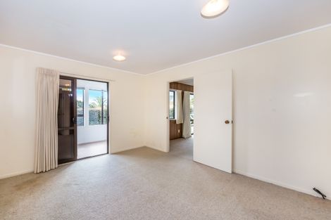 Photo of property in 28 Kauri Crescent, Snells Beach, 0920