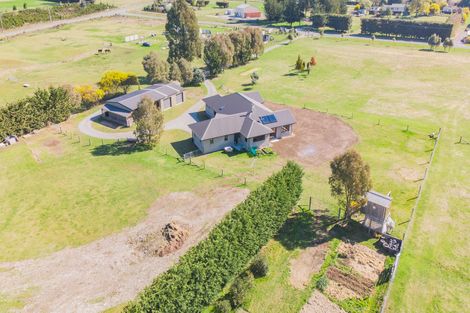 Photo of property in 16 Oak Street, Orari, Geraldine, 7992