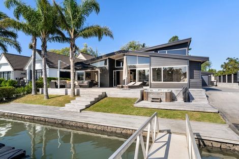 Photo of property in 527 Waterways Parade, Pauanui, Hikuai, 3579