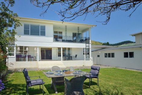 Photo of property in 69 Fortescue Street, Mahia, Nuhaka, 4198