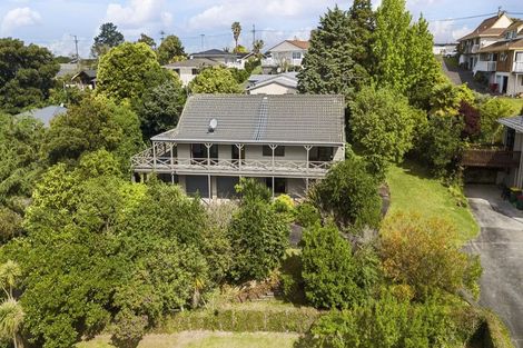 Photo of property in 21 Squirrel Lane, Browns Bay, Auckland, 0630