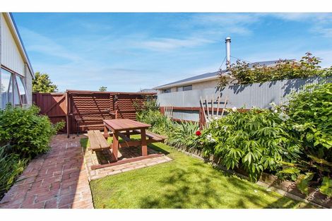 Photo of property in 22b Avenue Road, West End, Timaru, 7910