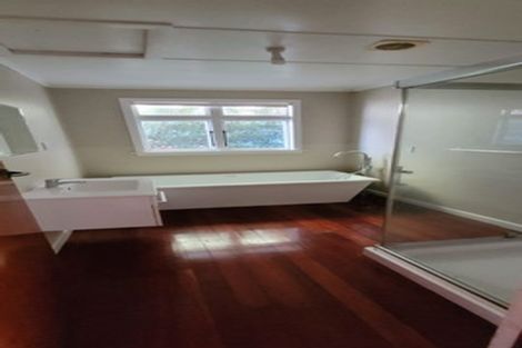 Photo of property in 195 Tukapa Street, Westown, New Plymouth, 4310