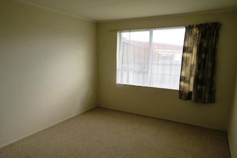 Photo of property in 24 Trimble Place, Bell Block, New Plymouth, 4312