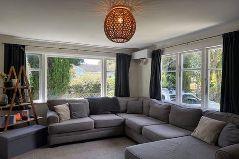 Photo of property in 11 Moa Road, Raumati Beach, Paraparaumu, 5032