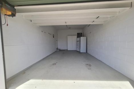 Photo of property in 1/32 Matuhi Rise, Henderson, Auckland, 0612