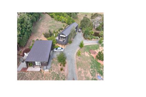 Photo of property in 24 Green Road, Matakana, Warkworth, 0985