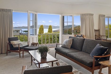 Photo of property in 9 Maniapoto Grove, Waipahihi, Taupo, 3330