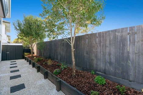 Photo of property in 1/27 Roanoke Way, Albany, Auckland, 0632