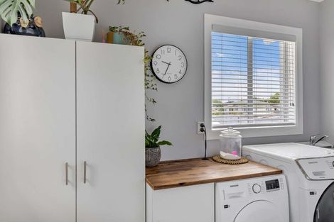 Photo of property in 52 Kitchener Street, Gore, 9710