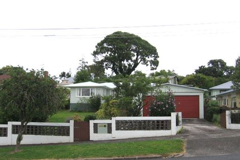 Photo of property in 10 Castledine Crescent, Glen Innes, Auckland, 1072