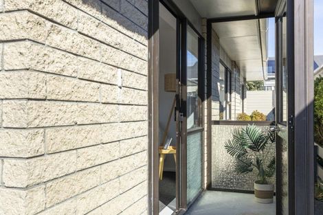 Photo of property in 13 Tukapa Street, Westown, New Plymouth, 4310