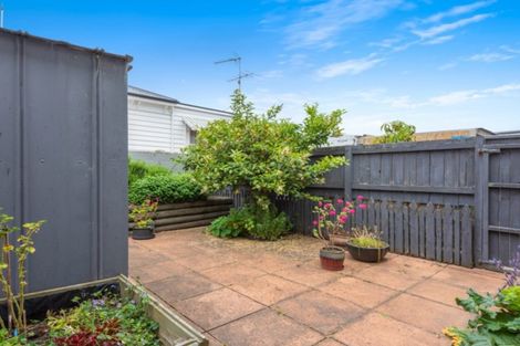 Photo of property in 1 Weld Street, Blenheim, 7201