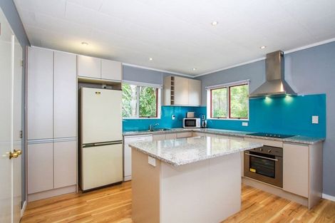 Photo of property in 2/87 Woodglen Road, Glen Eden, Auckland, 0602