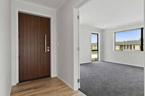 Photo of property in 36 Murray Ward Drive, Te Kauwhata, 3710