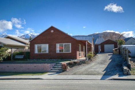 Photo of property in 47 Remarkables Crescent, Frankton, Queenstown, 9300
