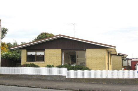 Photo of property in 18a Cutfield Road, New Plymouth, 4310