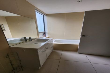 Photo of property in 9 Court Road, Tawa, Wellington, 5028