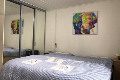 Photo of property in 1/8 Golf Road, New Lynn, Auckland, 0600