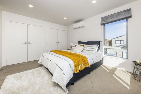 Photo of property in 2 Turehu Road, Papakura, 2110