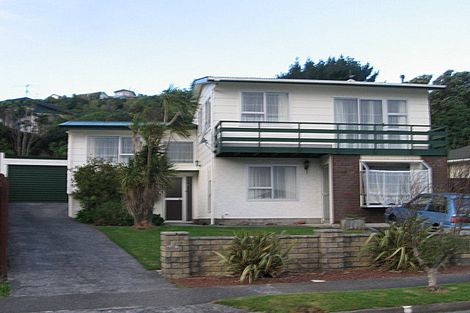 Photo of property in 3 Becks Close, Kelson, Lower Hutt, 5010