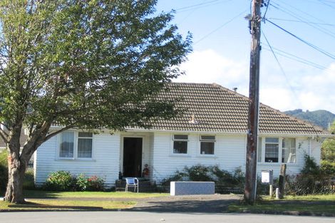 Photo of property in 37 Ngata Grove, Trentham, Upper Hutt, 5018