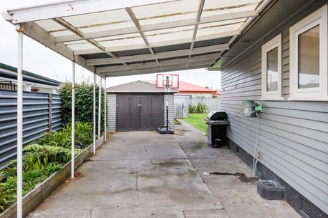 Photo of property in 2 Montgomery Street, Feilding, 4702