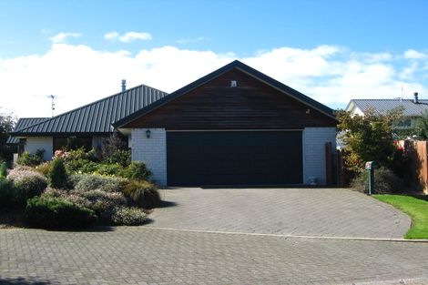 Photo of property in 4 Alpine Close, Mosgiel, 9024