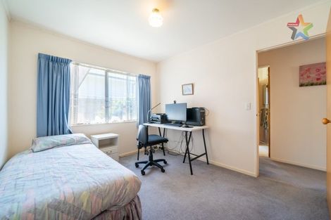 Photo of property in 2/25 De Menech Grove, Avalon, Lower Hutt, 5011