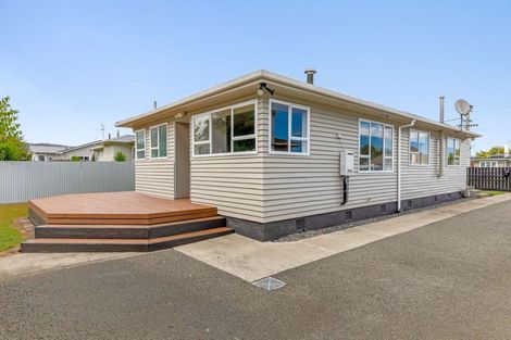 Photo of property in 27 Middlesex Street, Levin, 5510