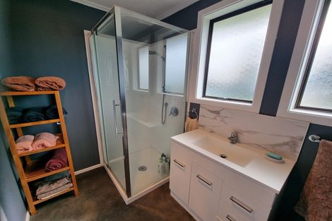 Photo of property in 30 Bridge Street, Eketahuna, 4900