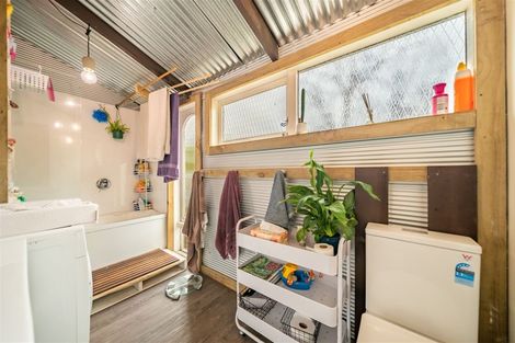 Photo of property in 64 Larchmont Grove, Totara Park, Upper Hutt, 5018