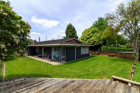 Photo of property in 106 Grand Vue Road, Kawaha Point, Rotorua, 3010
