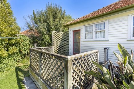 Photo of property in 36 Rangiora Avenue, Roslyn, Palmerston North, 4414