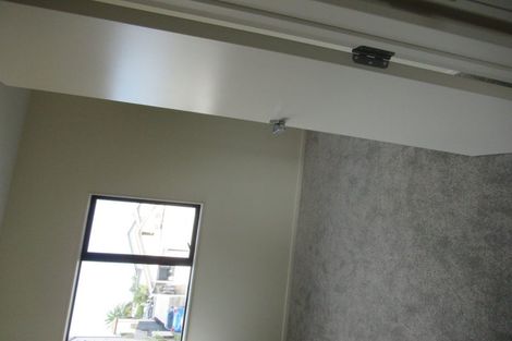 Photo of property in 2 Nikau Street, New Lynn, Auckland, 0600