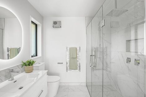 Photo of property in 9 Silverwood Lane, Leamington, Cambridge, 3495