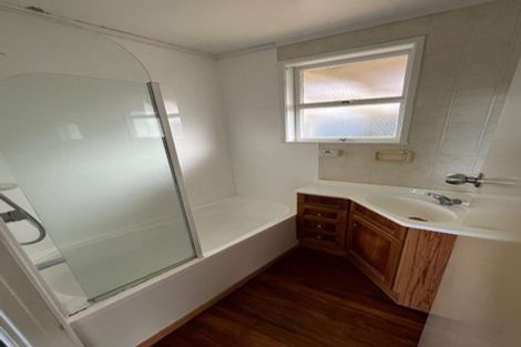 Photo of property in 34 Andrew Road, Howick, Auckland, 2010