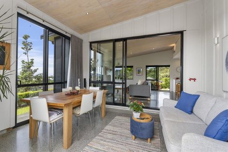 Photo of property in 203 The Drive, Whangamata, 3620
