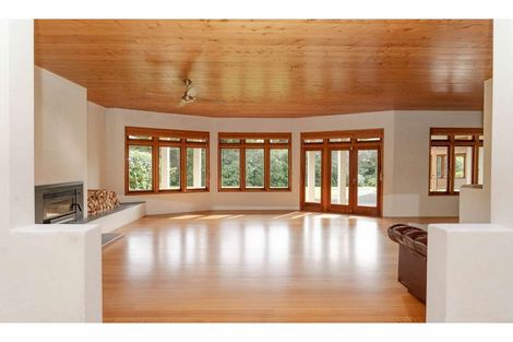 Photo of property in 65 Pa Road, Kerikeri, 0230