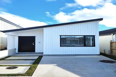 Photo of property in 21 Biokovo Street, Massey, Auckland, 0614