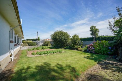Photo of property in 1048 Lochiel-branxholme Road, Branxholme, Invercargill, 9874
