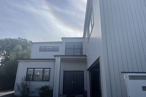 Photo of property in 2/28 Ngataringa Road, Devonport, Auckland, 0624