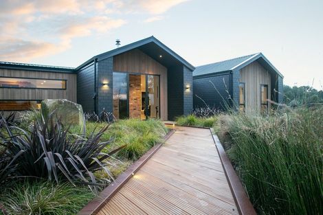 Photo of property in 3/45 Saint Kilda Road, Cambridge, 3434